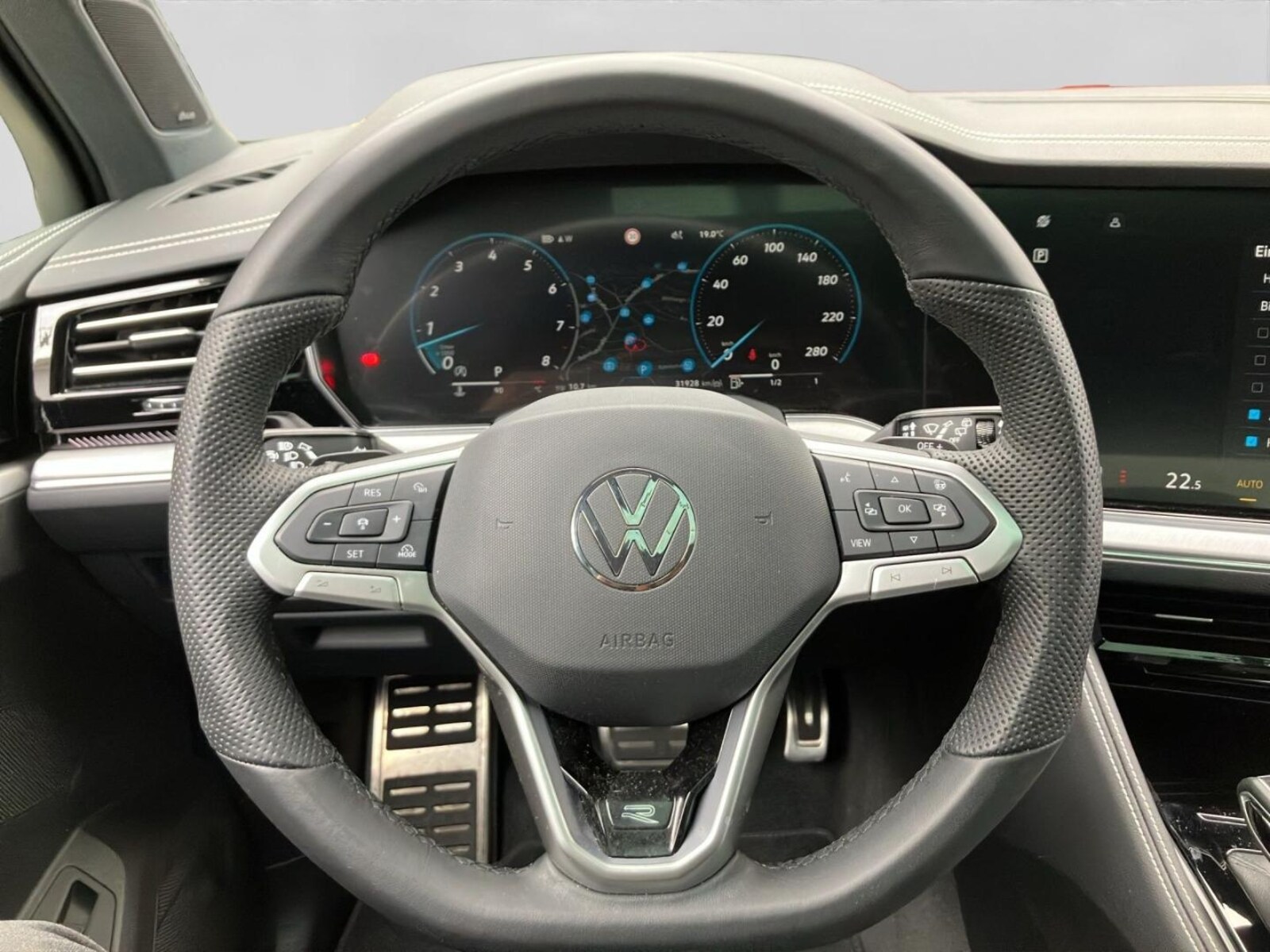 Volkswagen Touareg – Bild 16