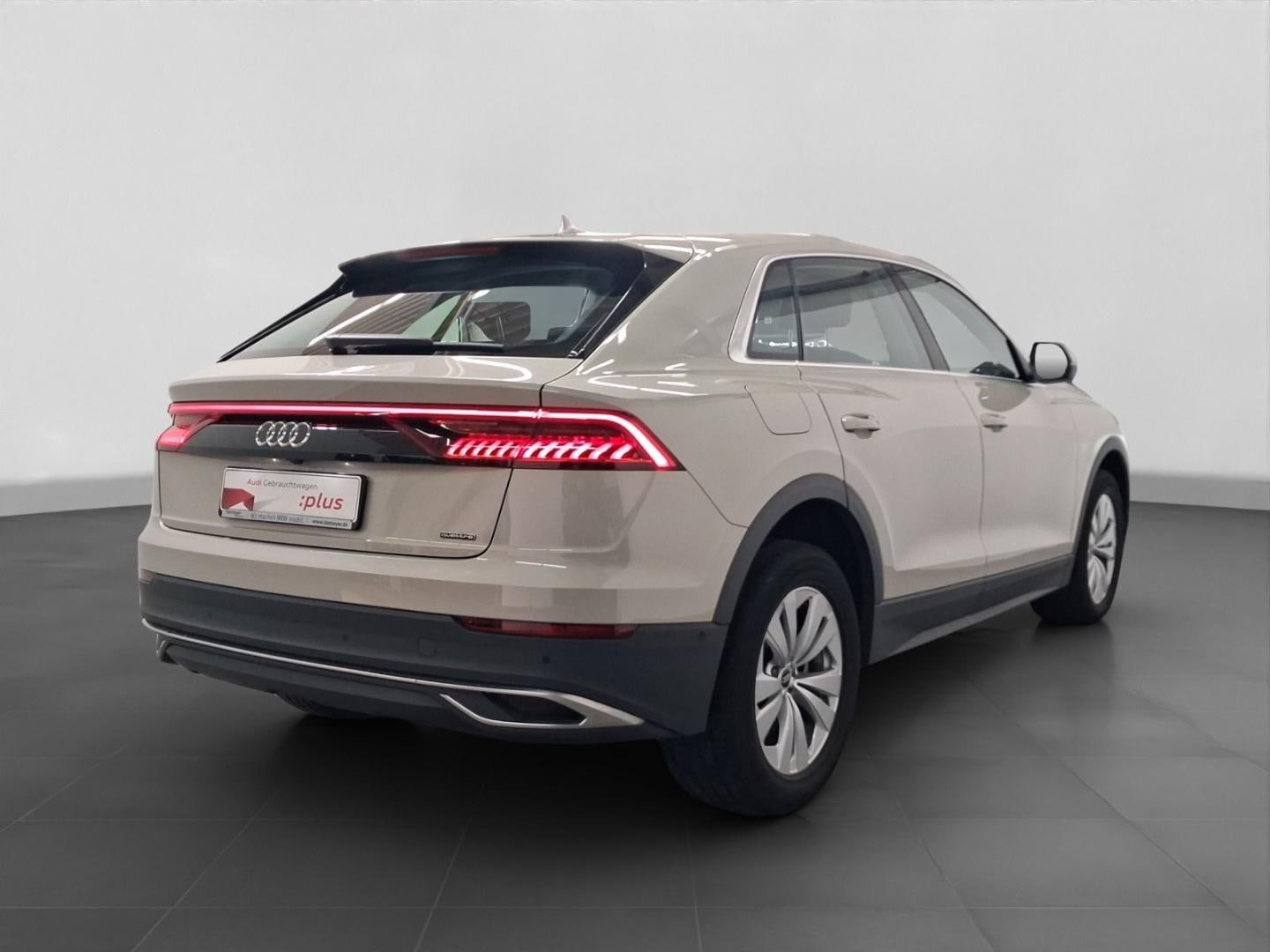 Bild über Audi Q8 55 TFSI quattro tiptronic - für weitere Informationen kontaktieren Sie den Audi Partner