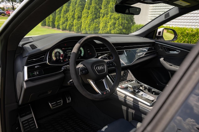 2026 Audi RS Q8 Base - Photo 33