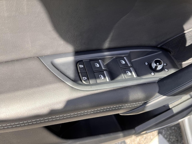 2022 Audi Q5 Premium Plus - Photo 8