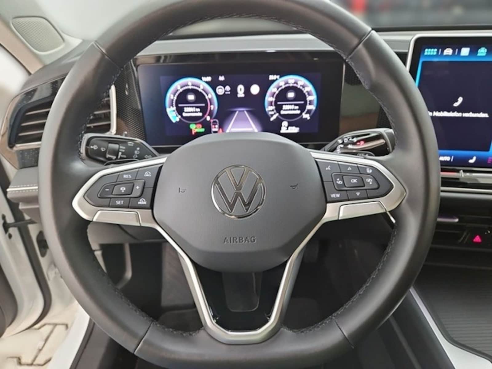 Volkswagen Passat – Bild 22