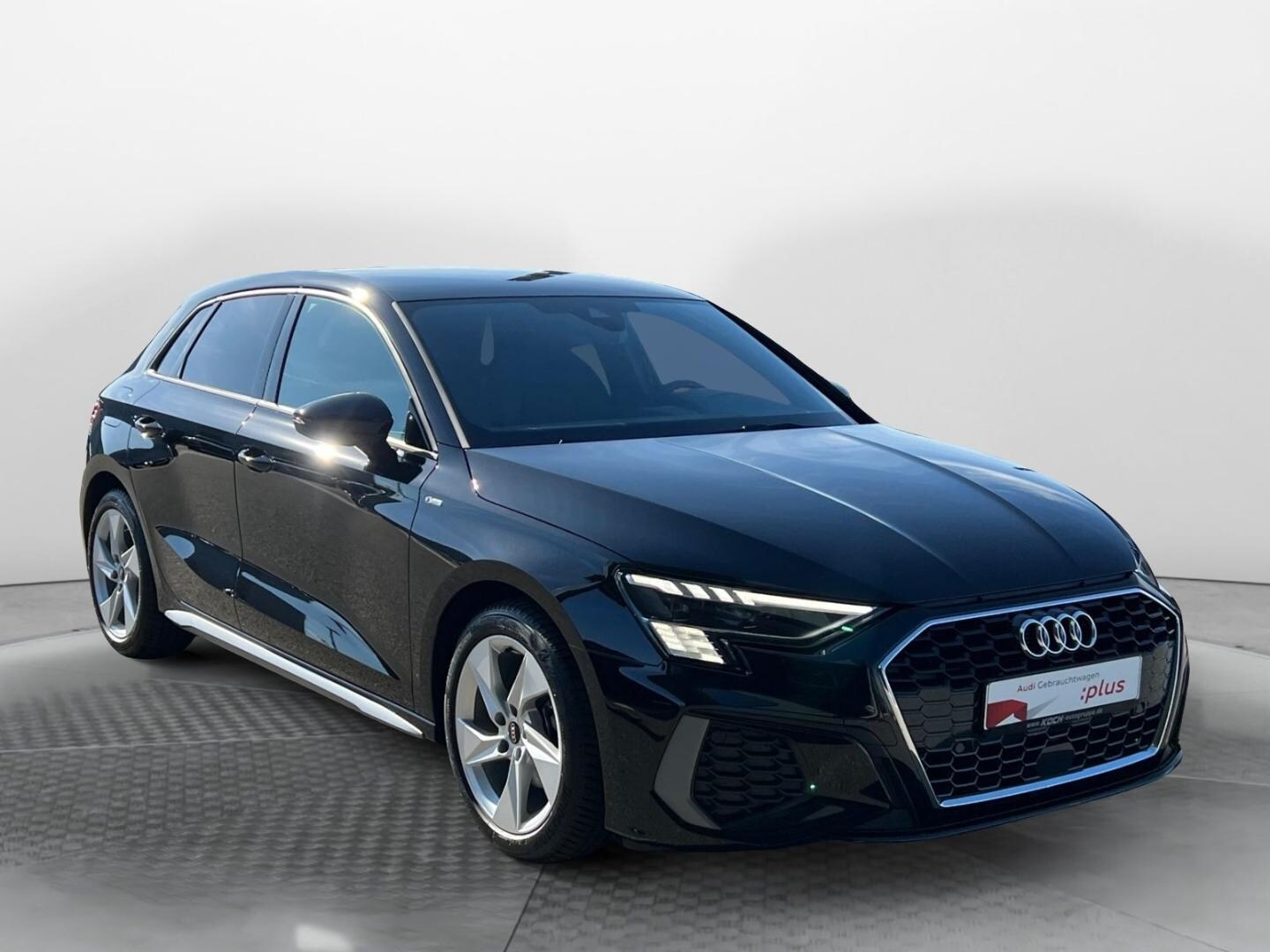 Bild über Audi A3 Sportback S line 30 TFSI S tronic - für weitere Informationen kontaktieren Sie den Audi Partner