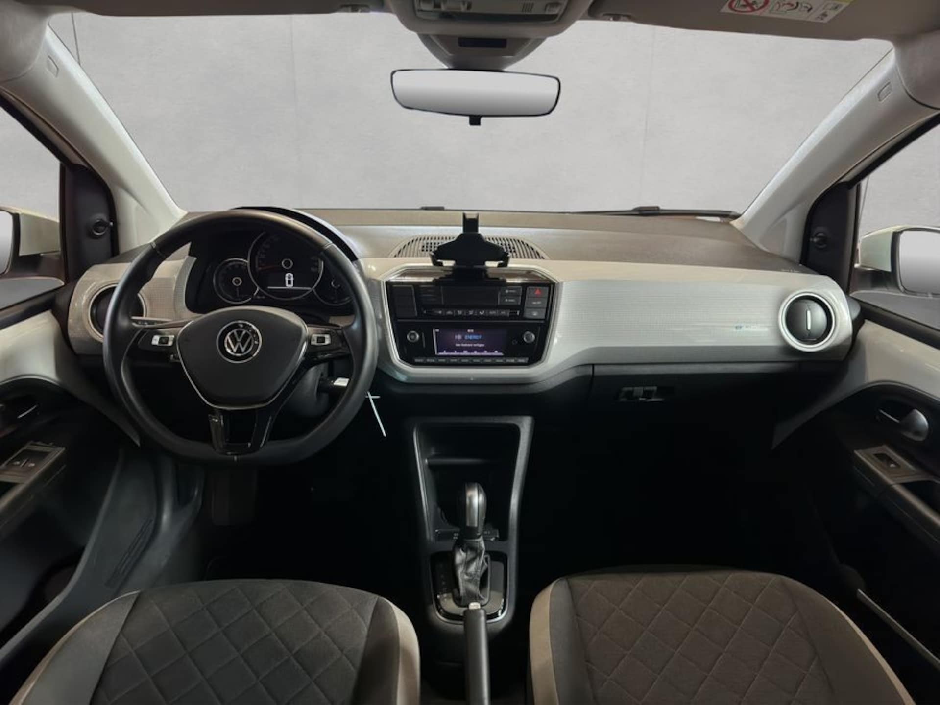 Volkswagen e-up! Style "Plus"