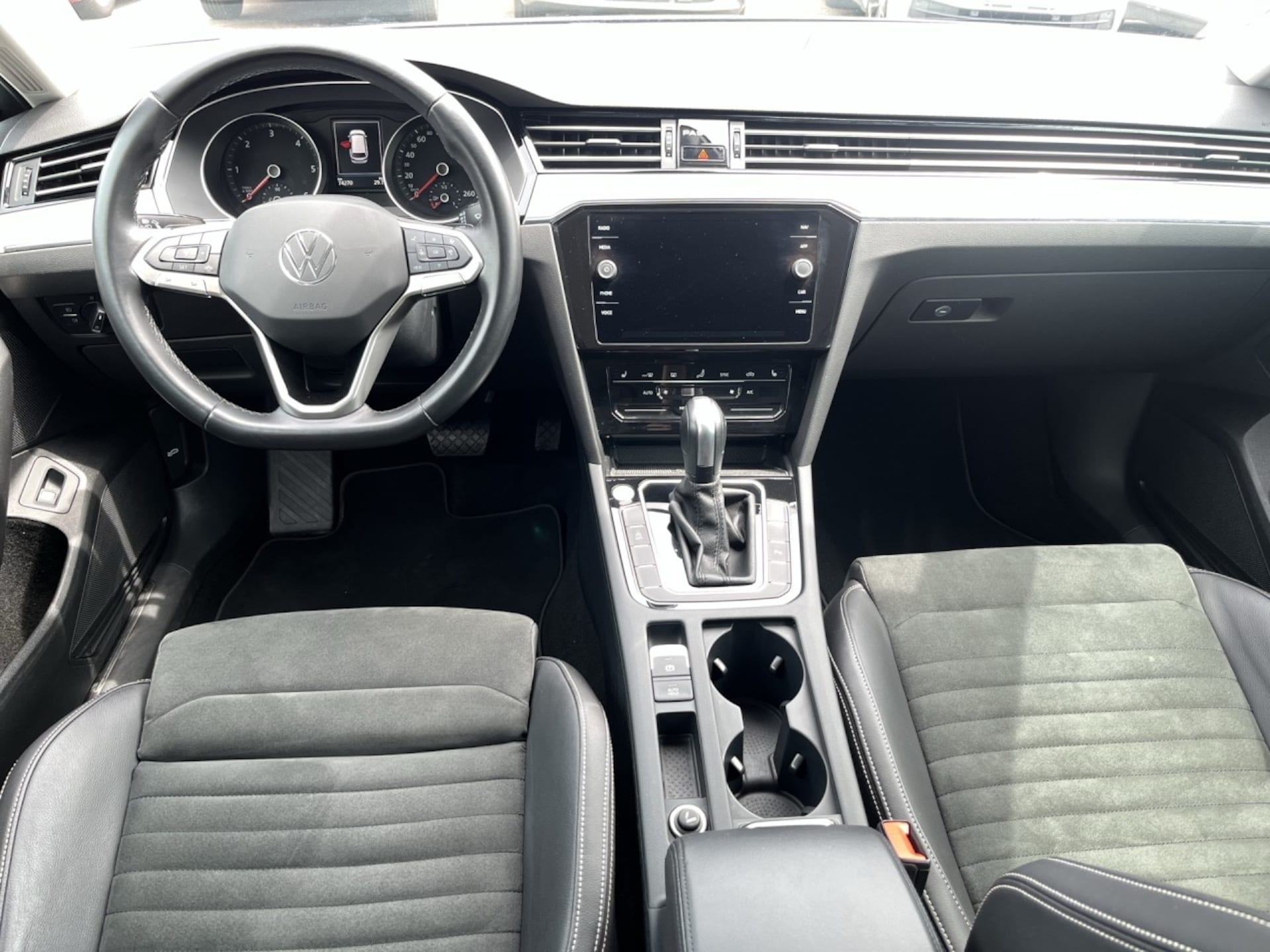 Volkswagen Passat Variant Elegance