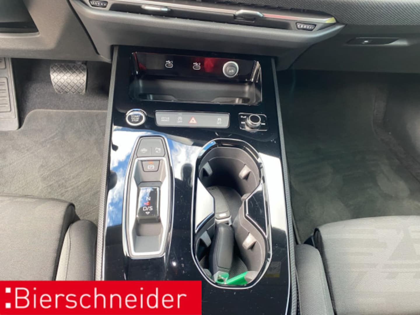 Bild über Audi A5 Avant TFSI quattro S tronic - für weitere Informationen kontaktieren Sie den Audi Partner