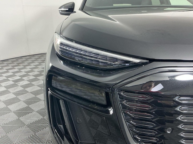 2025 Audi SQ6 e-tron