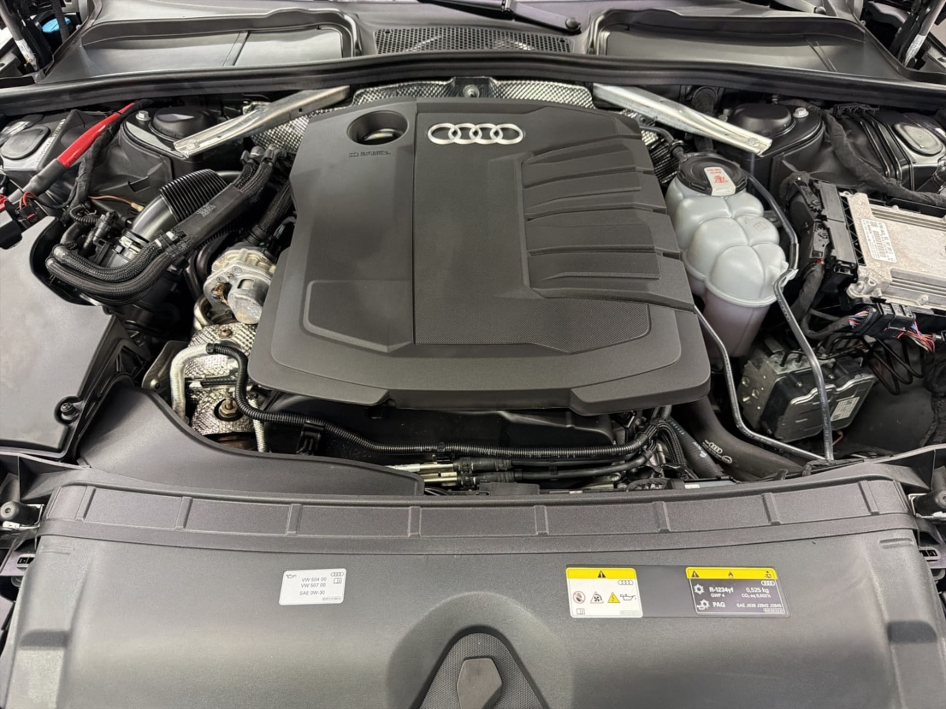 Audi A4 Avant S line