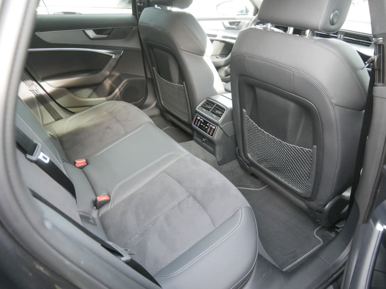 Audi S6 Avant – Bild 8