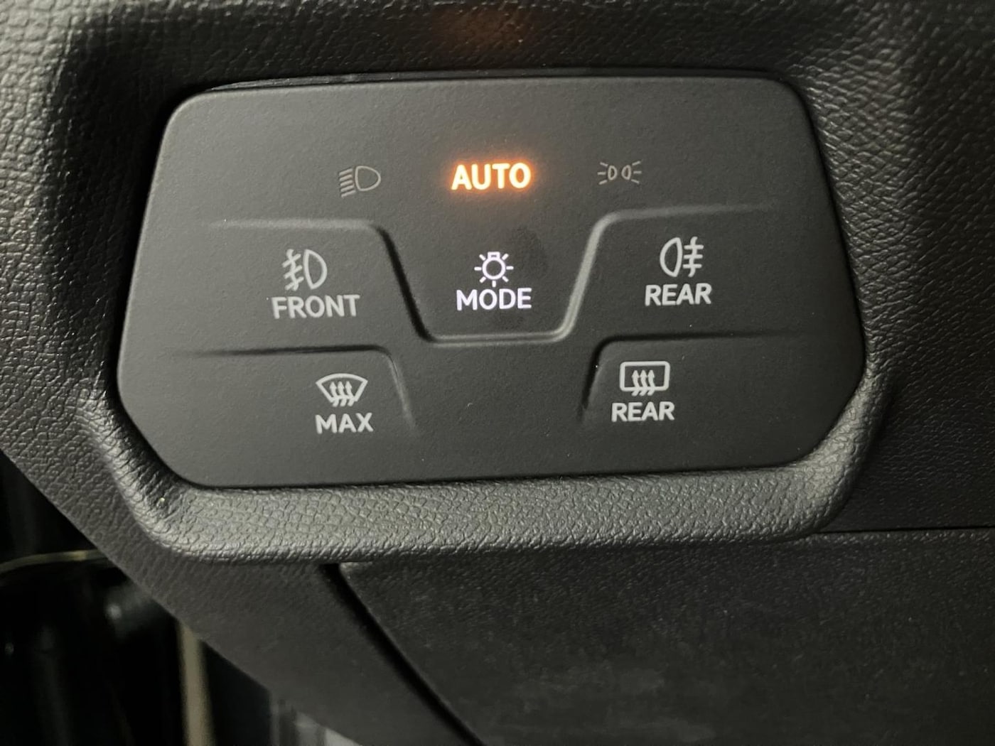 CUPRA Formentor 1.5 eTSI DSG 110 kW (150 CV) — photo 12