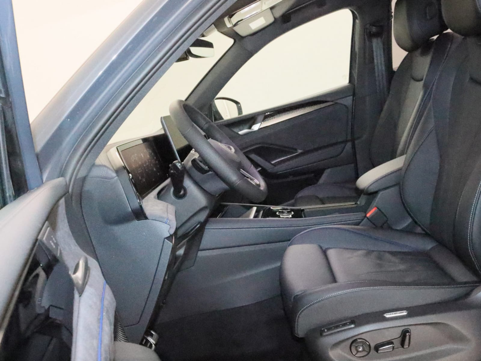 Volkswagen Tiguan – Bild 12