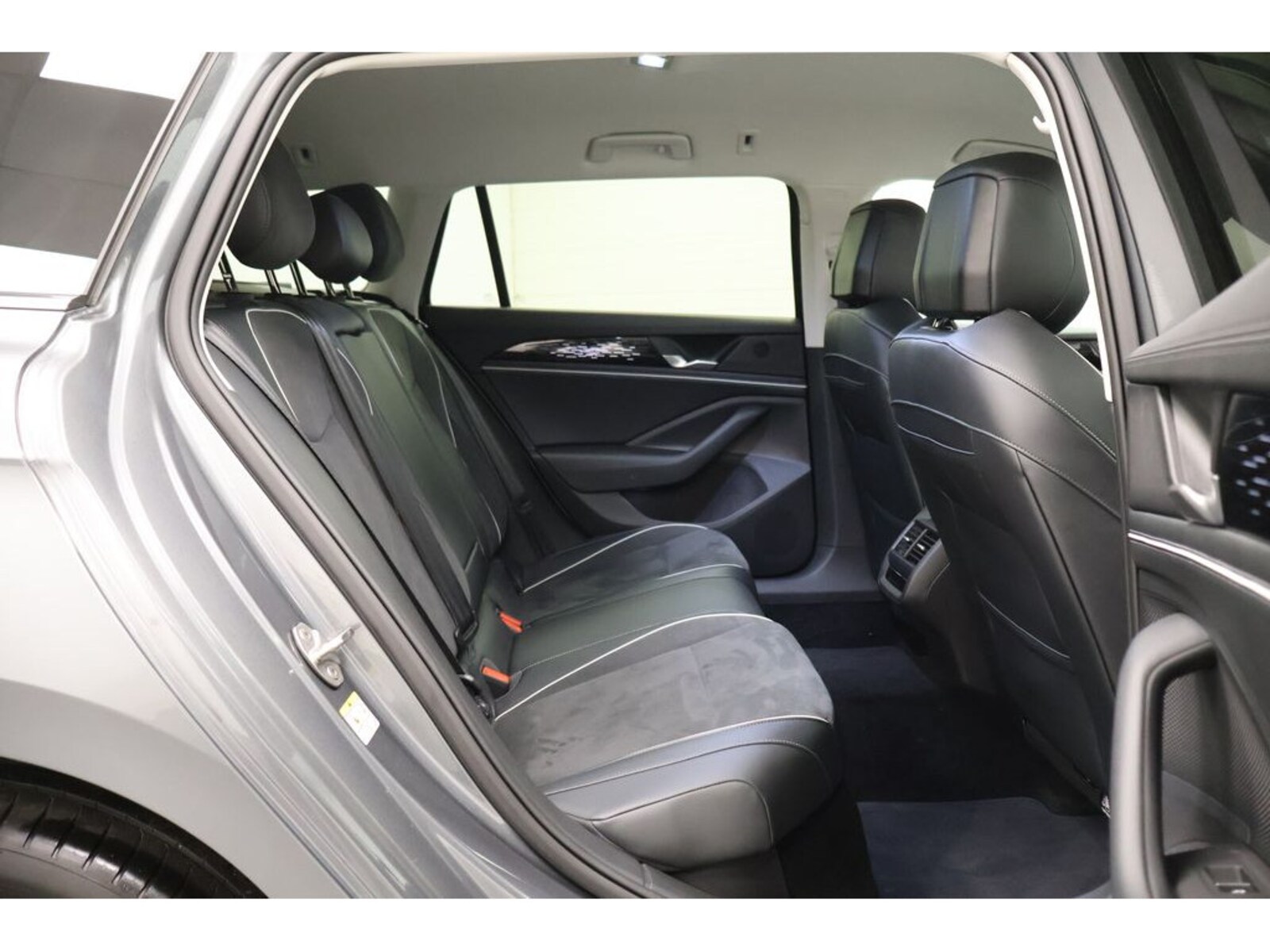 Volkswagen Passat – Bild 26