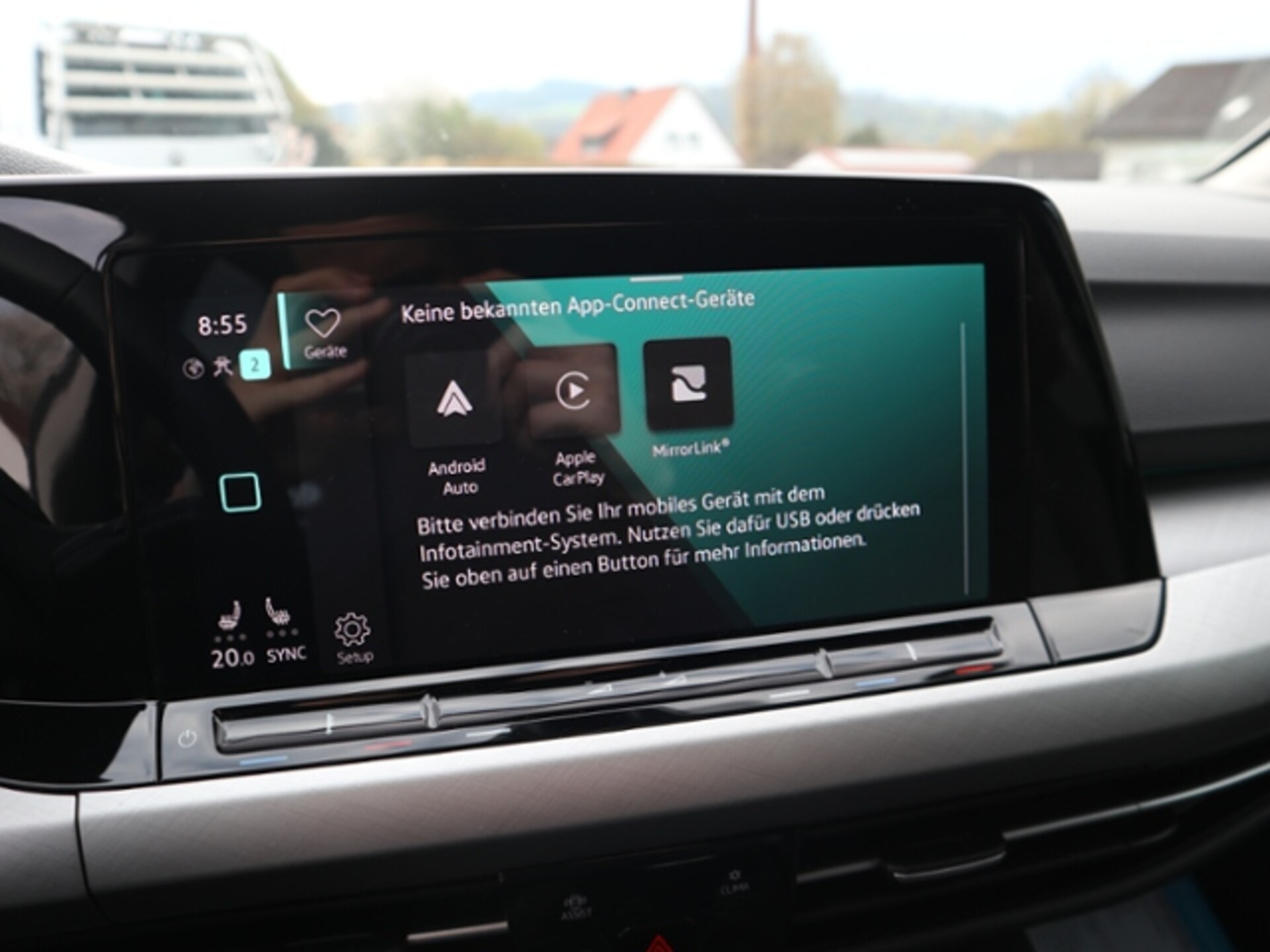 Volkswagen Golf Life