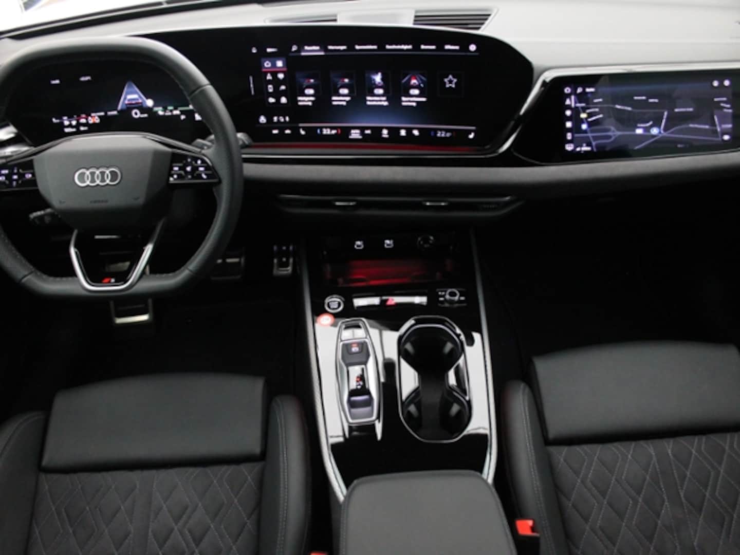 Bild über Audi A5 Avant e-hybrid e-hybrid quattro 270 kW S tronic - für weitere Informationen kontaktieren Sie den Audi Partner