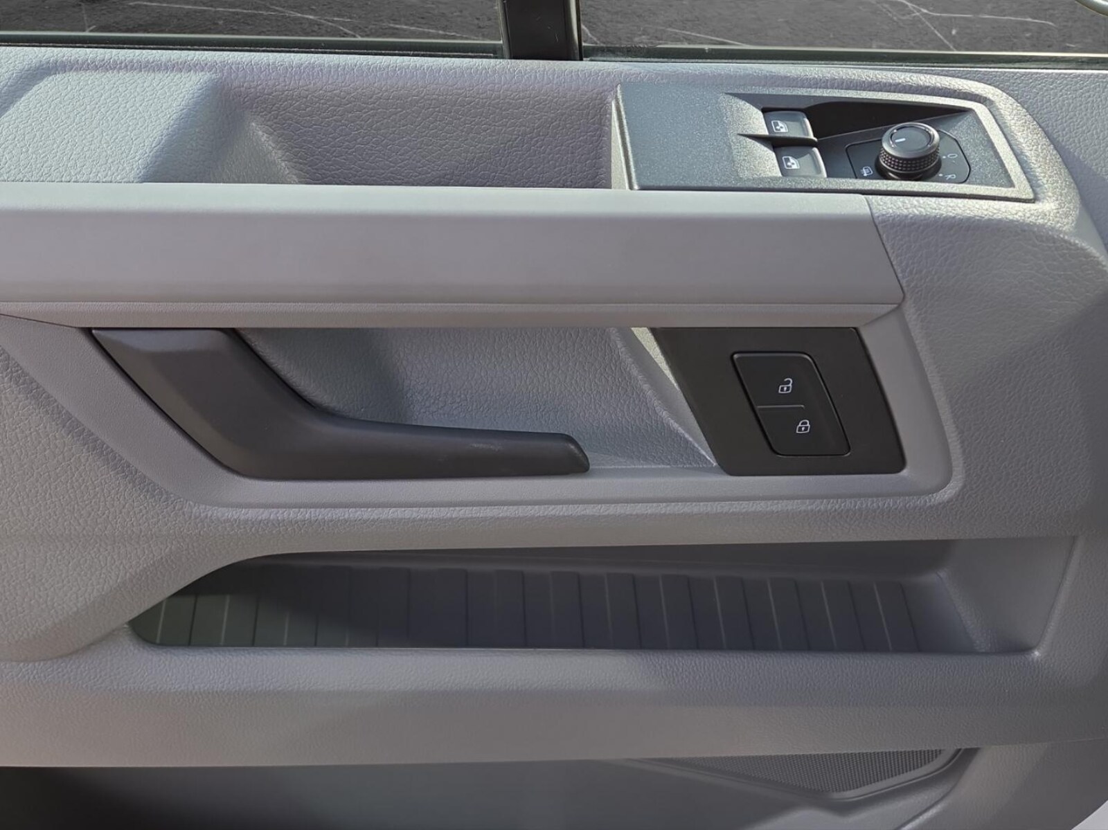 Volkswagen Crafter Kasten langer Radstand – Bild 6