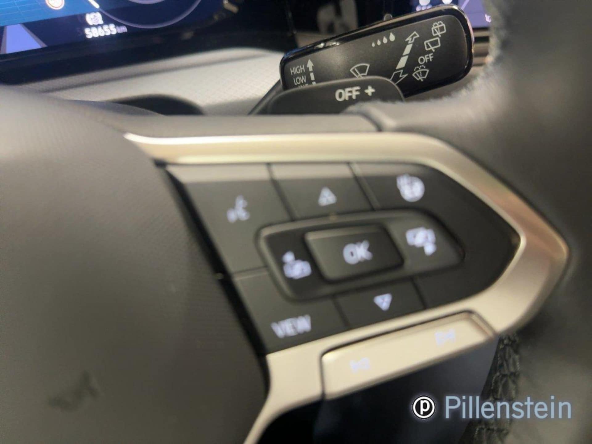 Volkswagen Golf Active