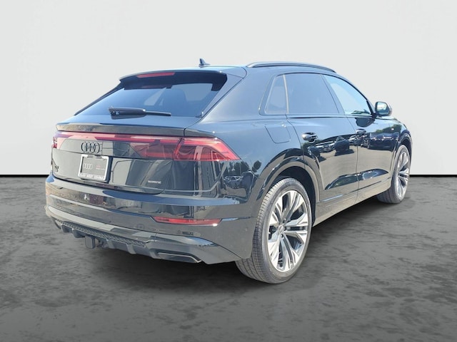 2026 Audi Q8