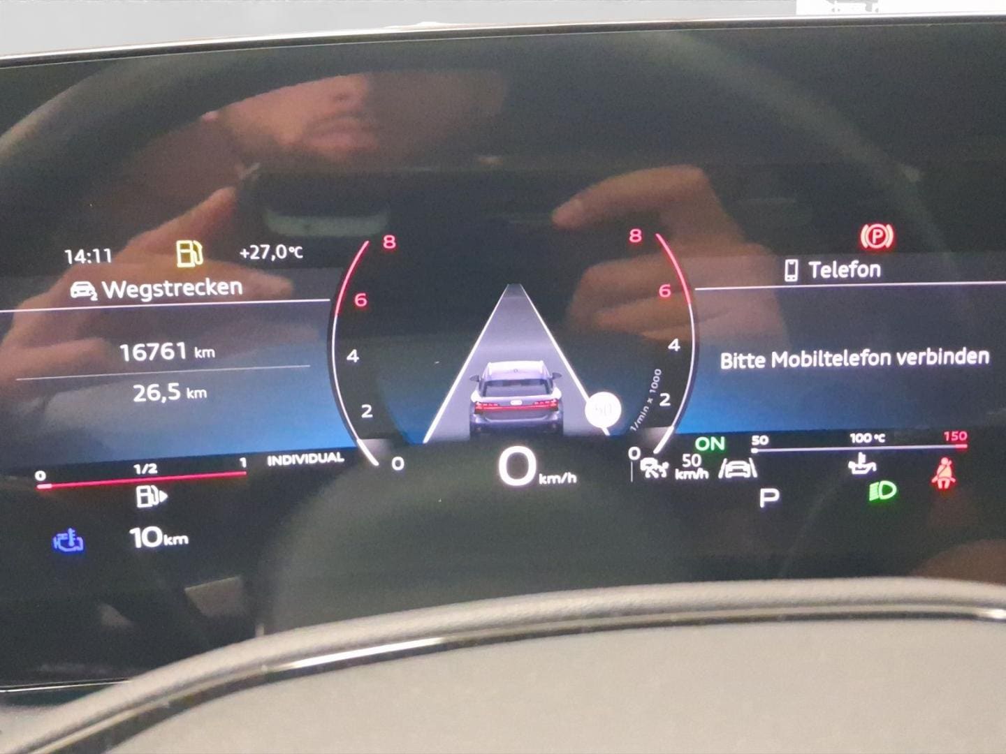Bild über Audi A6 Avant TFSI quattro 270 kW S tronic - für weitere Informationen kontaktieren Sie den Audi Partner