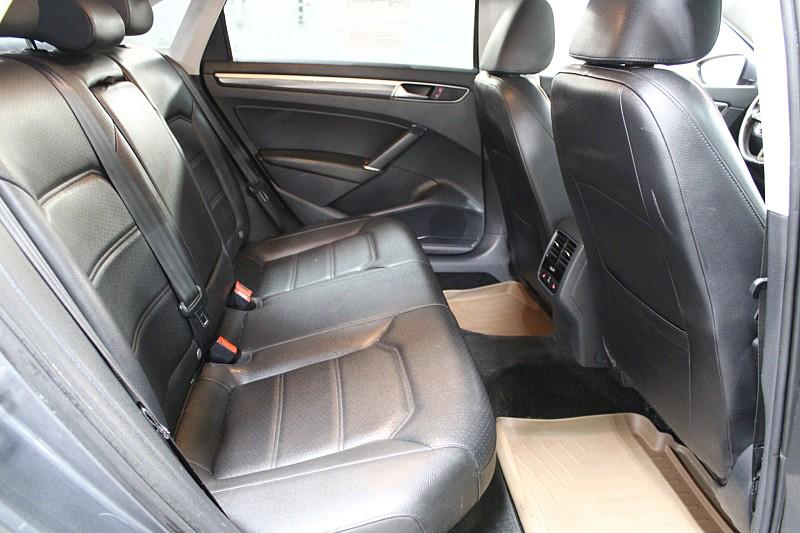 2017 Volkswagen Passat SE - Photo 20