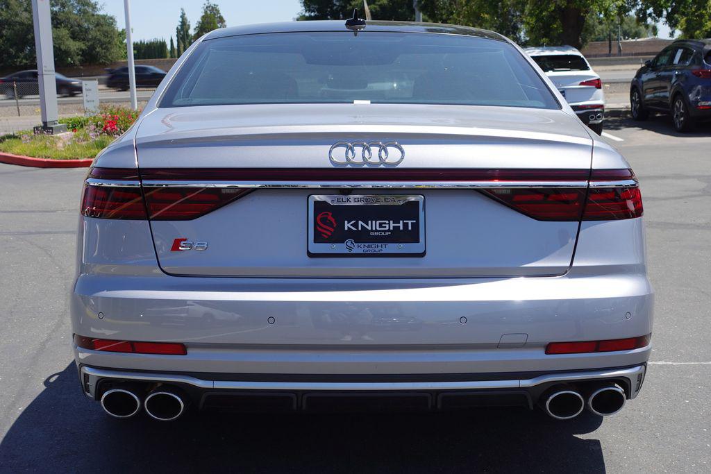 2025 Audi S8 Base - Photo 8
