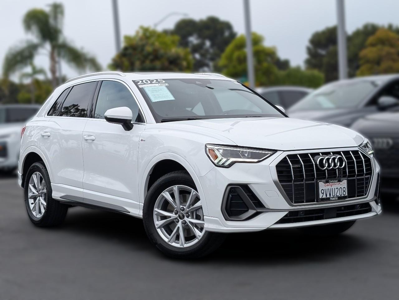 2025 Audi Q3 45 TFSI S Line Premium quattro's photo