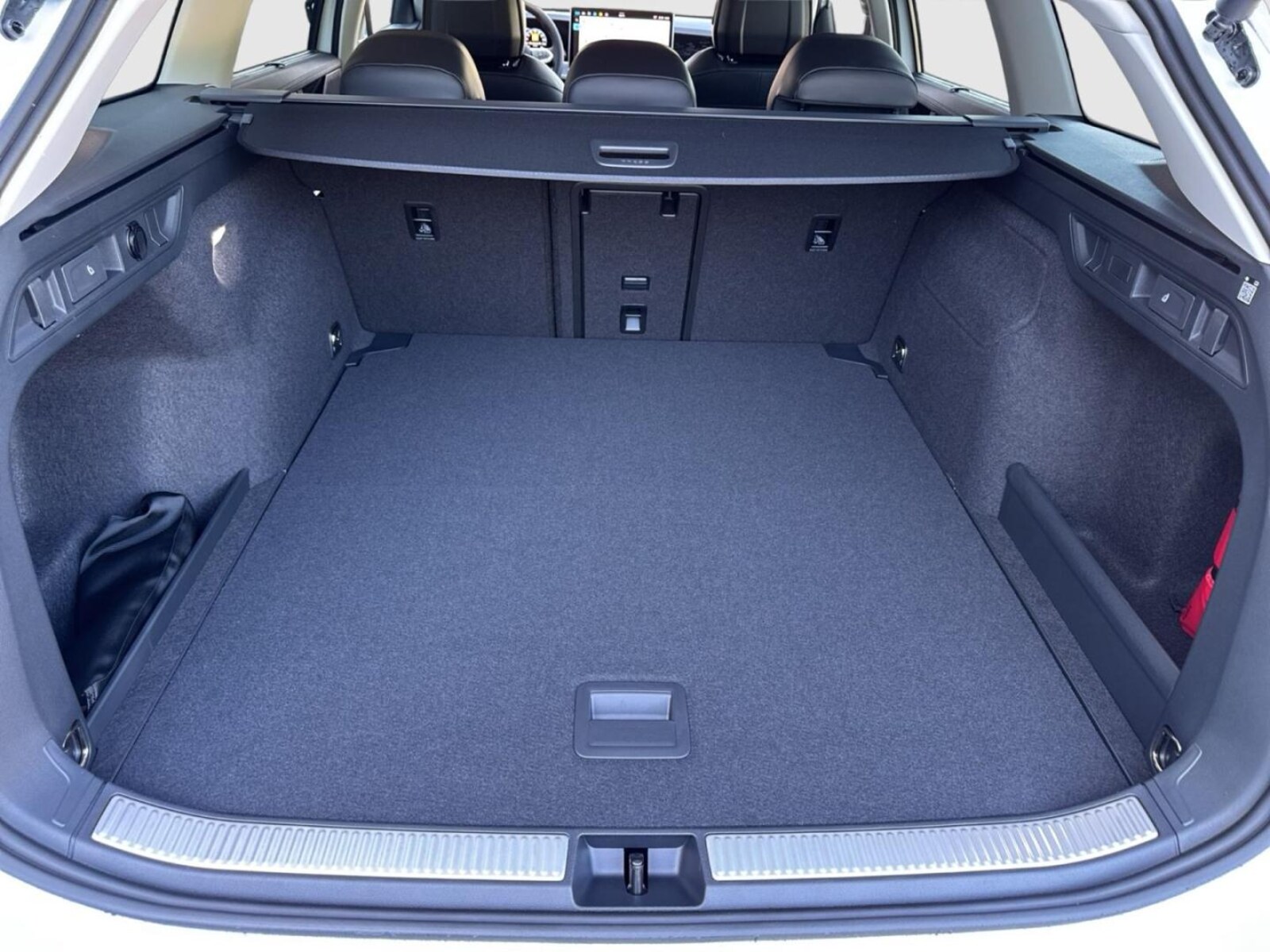 Volkswagen Passat – Bild 13