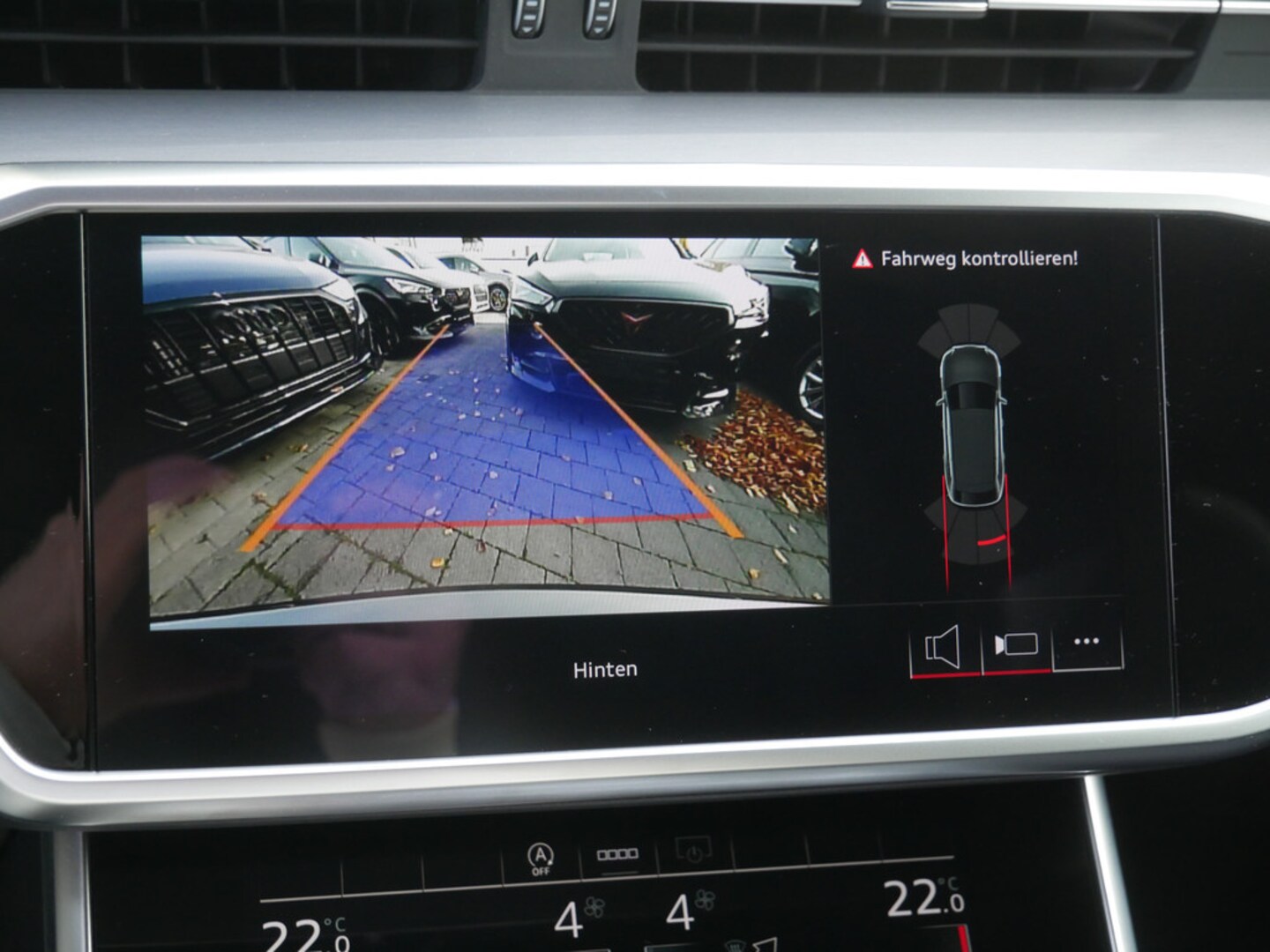 Bild über Audi S6 Avant TDI quattro tiptronic - für weitere Informationen kontaktieren Sie den Audi Partner