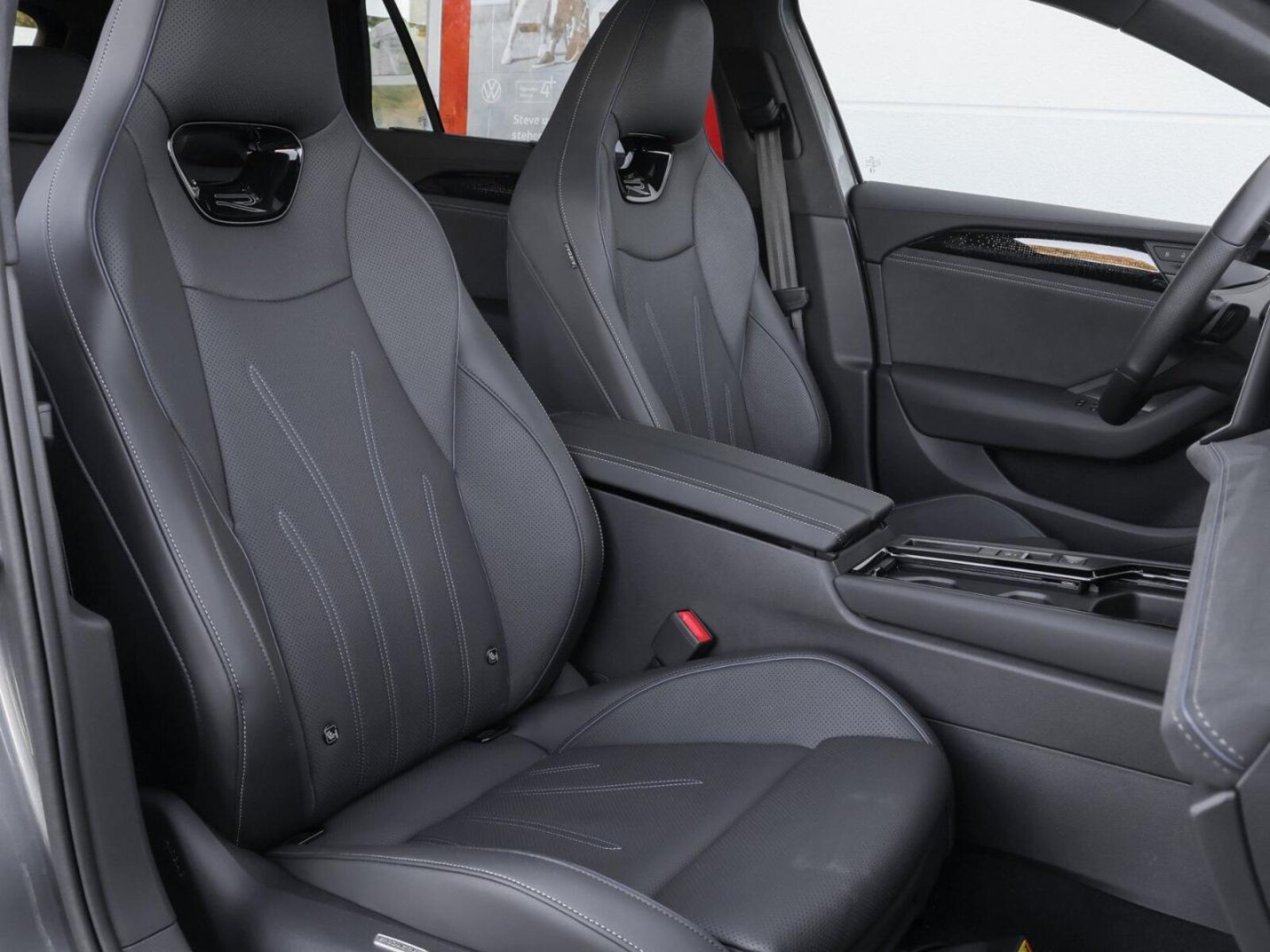 Volkswagen Passat – Bild 7