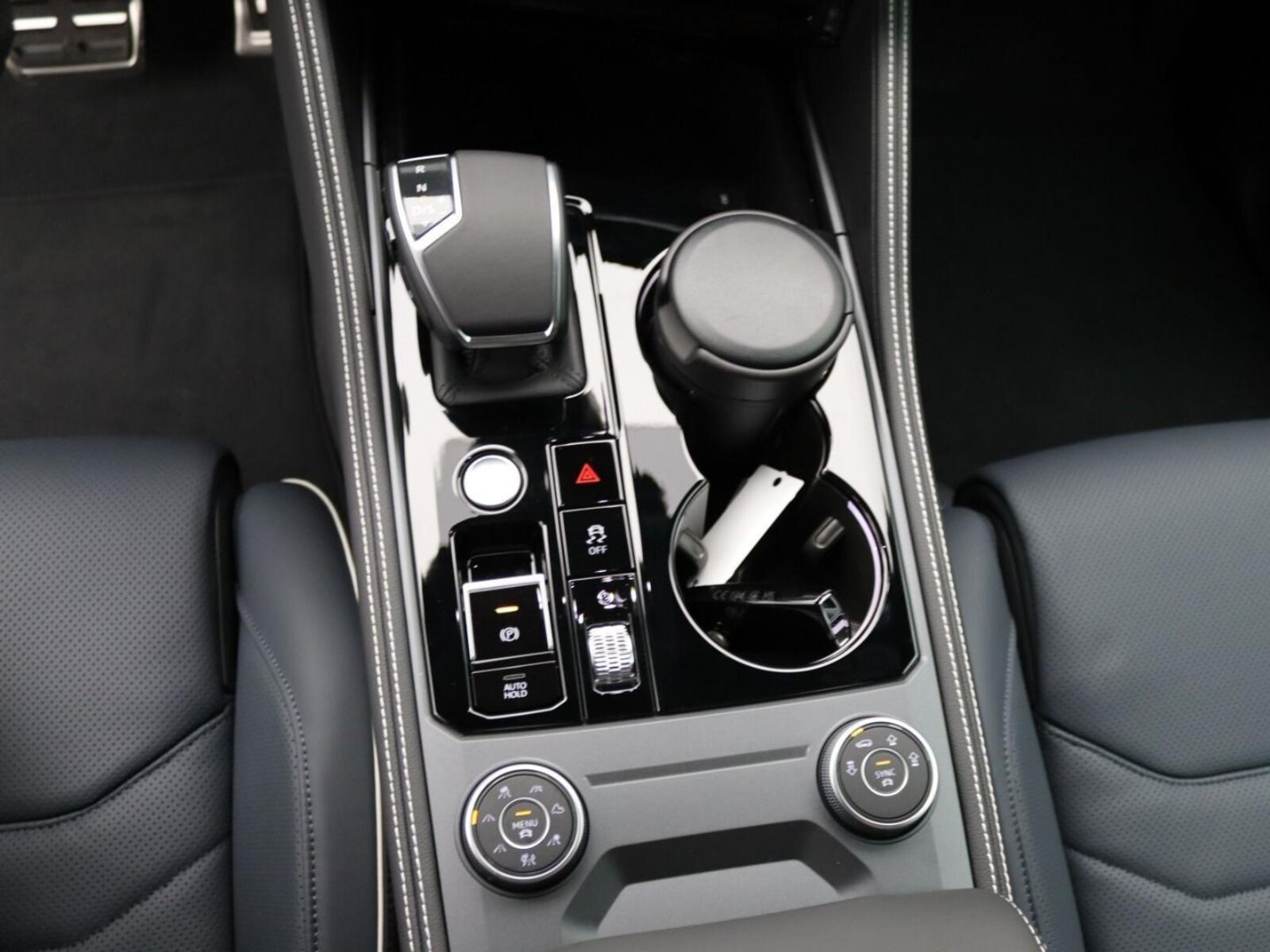 Volkswagen Touareg – Bild 17