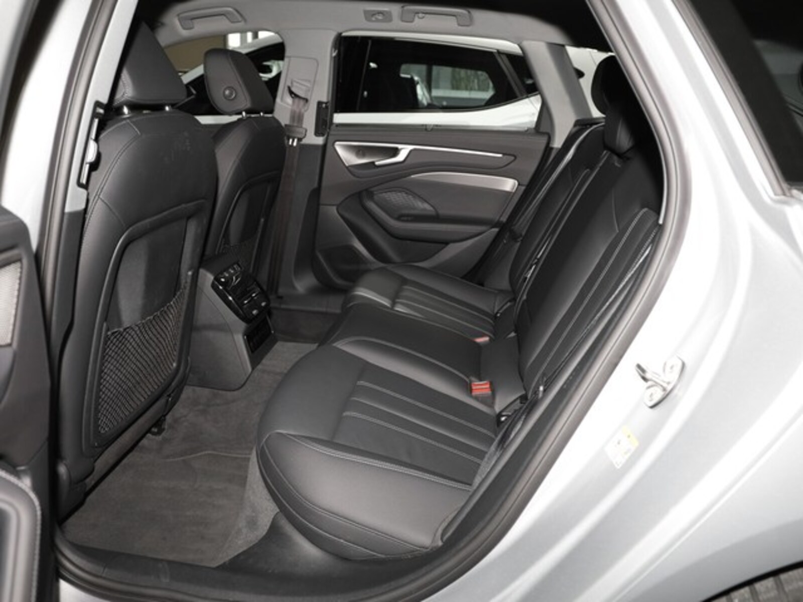Audi A6 Avant – Bild 7