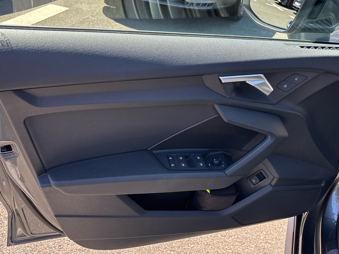 Image about Audi A3 Sportback TFSI e S line 40 TFSI e S tronic