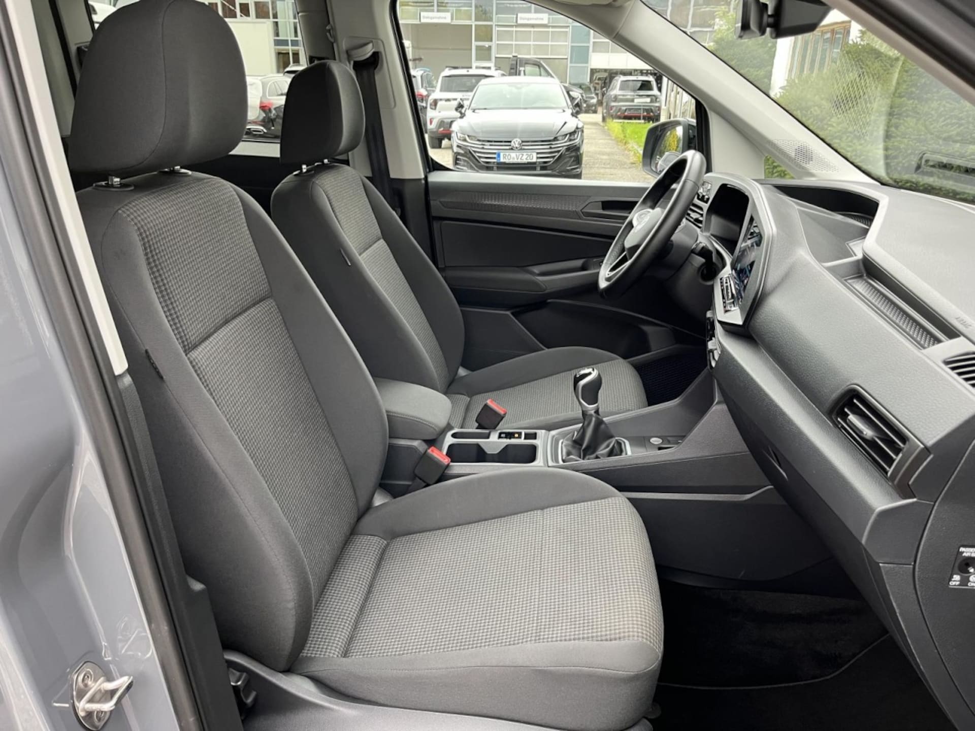 Volkswagen Caddy Basis-Modell