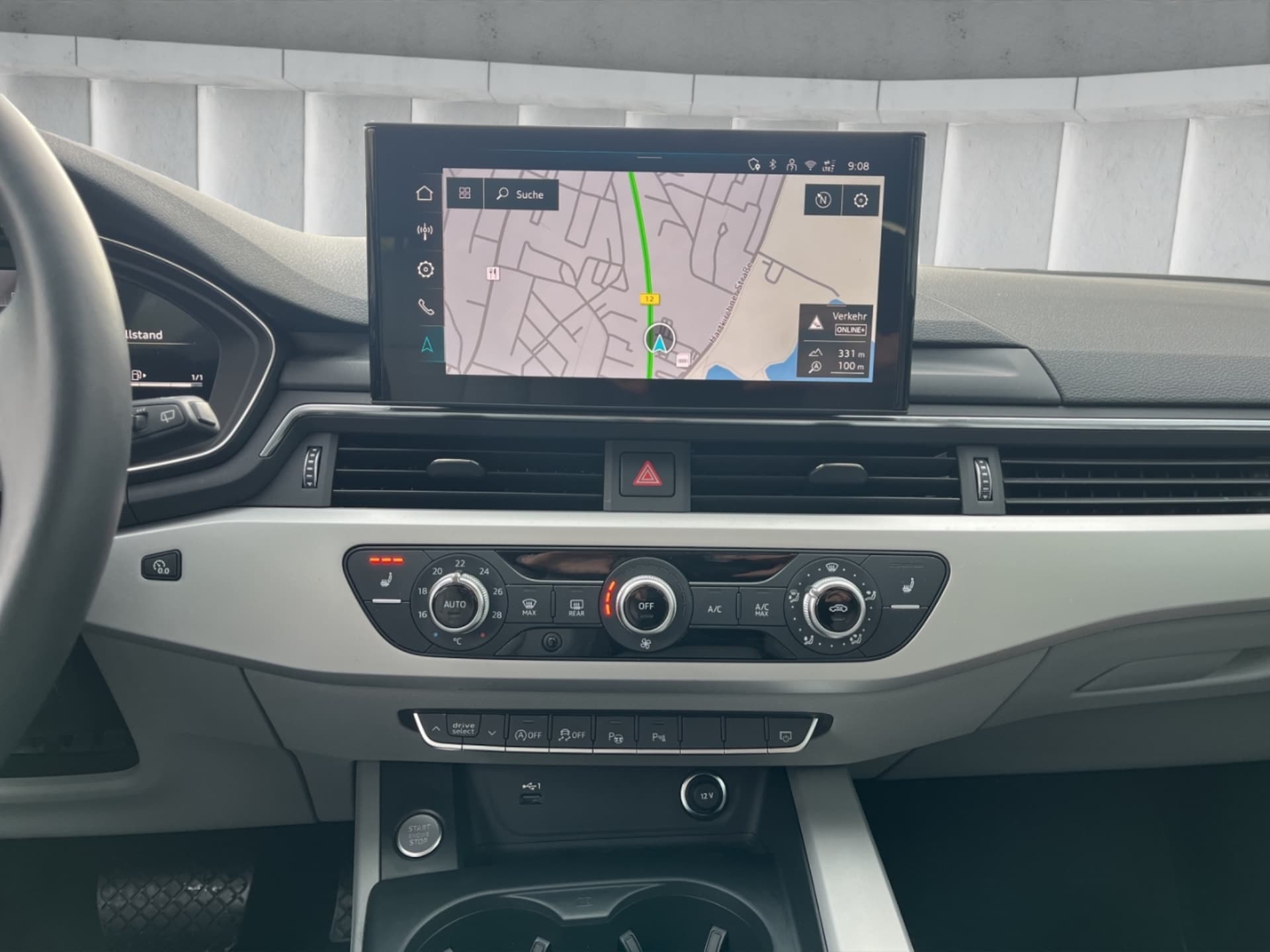 Audi A4 Avant S line