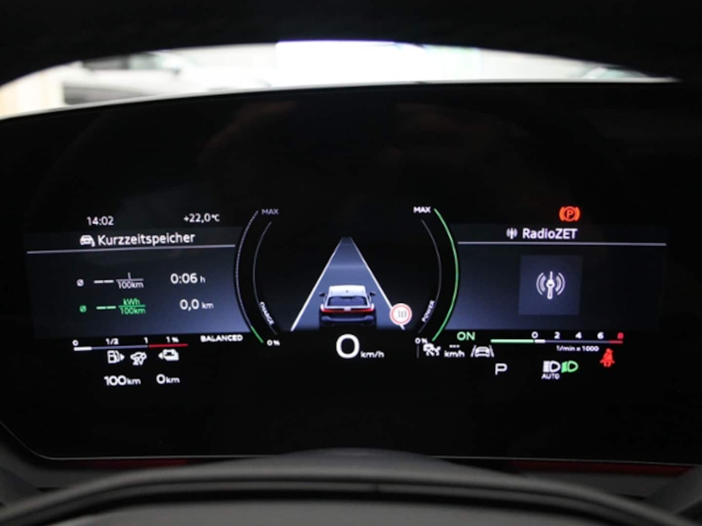 Bild über Audi A5 Avant e-hybrid e-hybrid quattro 270 kW S tronic - für weitere Informationen kontaktieren Sie den Audi Partner
