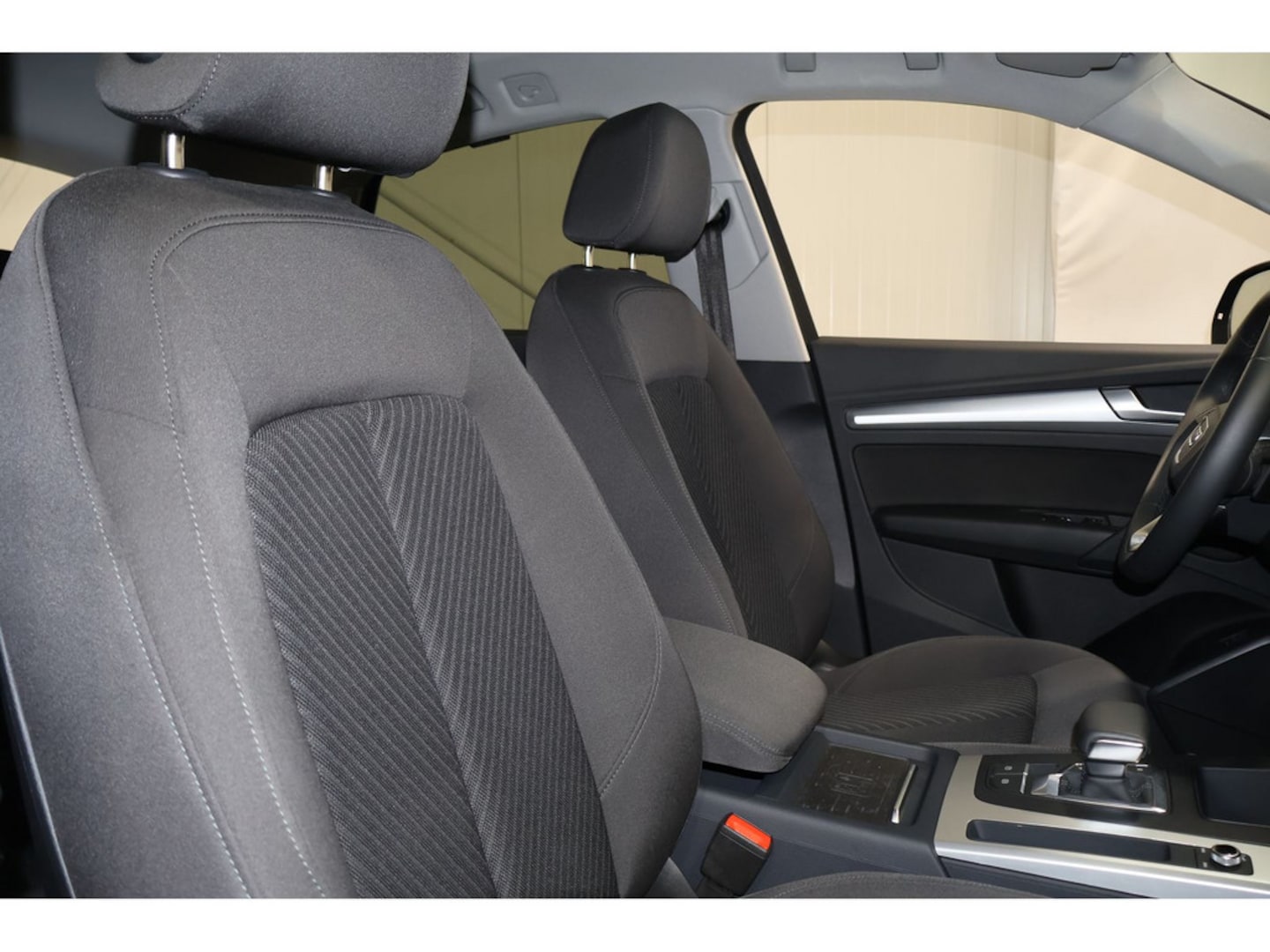 Bild über Audi Q5 Sportback 40 TDI quattro S tronic - für weitere Informationen kontaktieren Sie den Audi Partner
