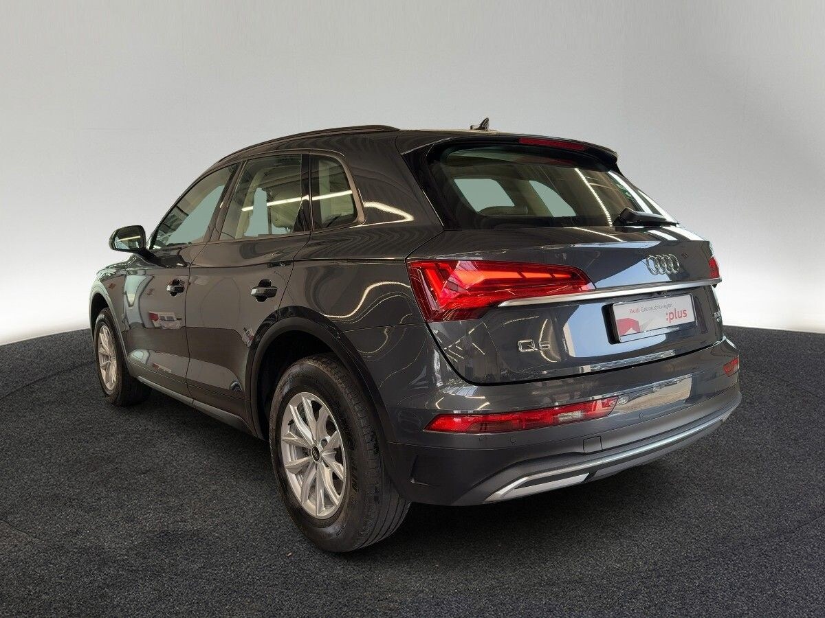Image about Audi Q5 40 TDI quattro S tronic