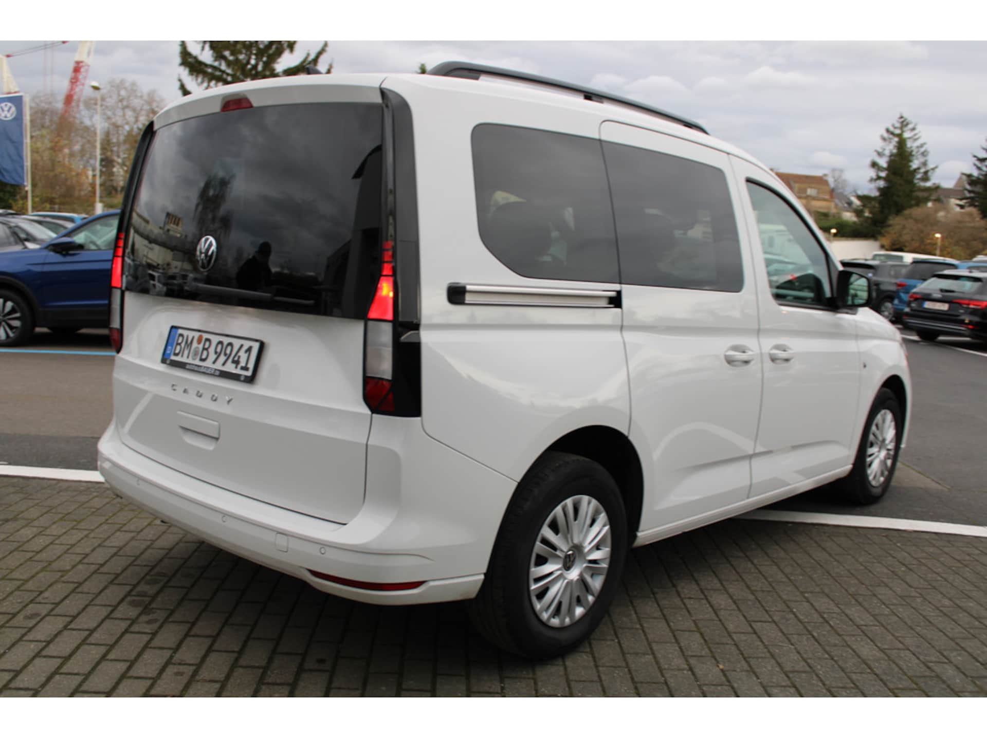 Volkswagen Caddy Basis-Modell
