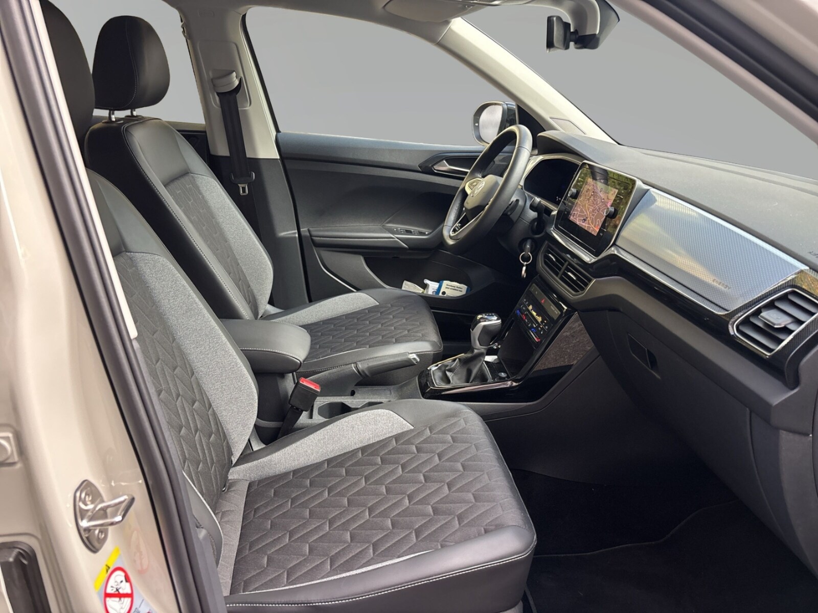 Volkswagen T-Cross – Bild 7