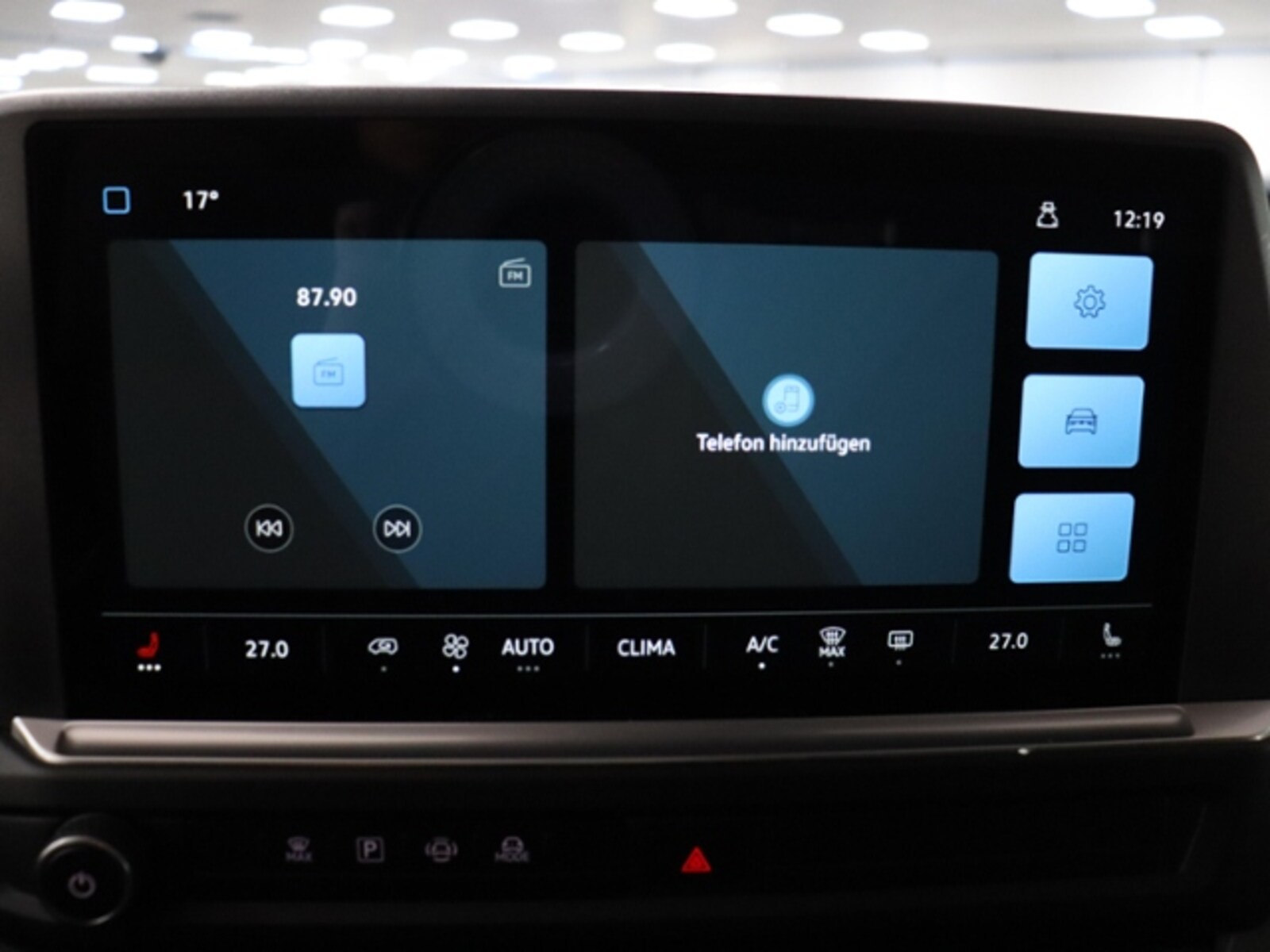 Volkswagen Caravelle – Bild 7