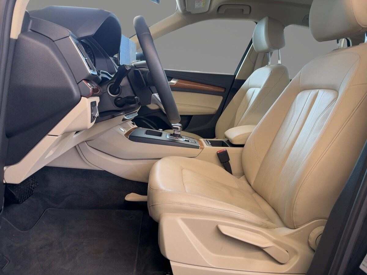 Image about Audi Q5 40 TDI quattro S tronic