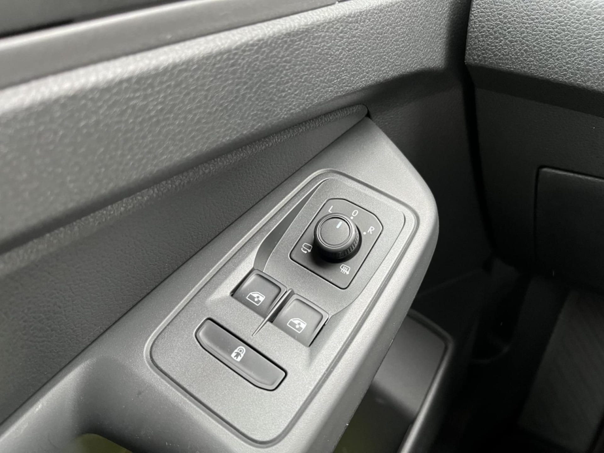 Volkswagen Caddy Basis-Modell