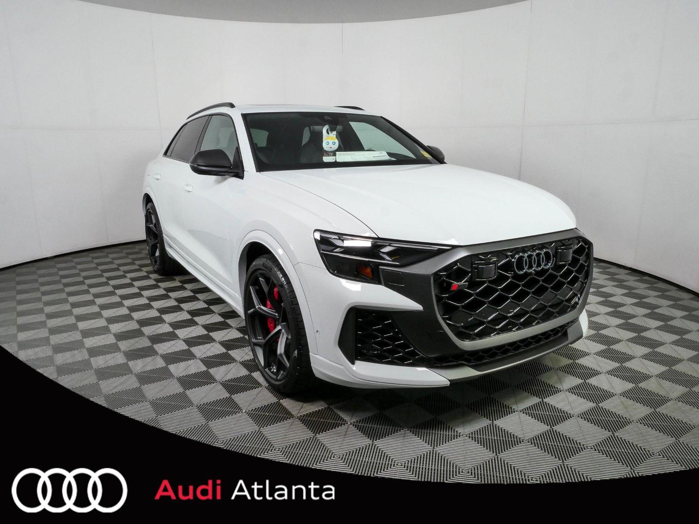 2026 Audi RS Q8 -'s photo