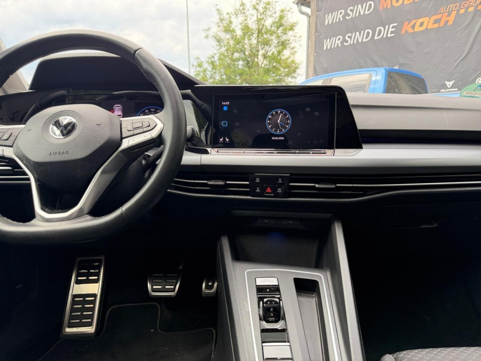 Volkswagen Golf Active