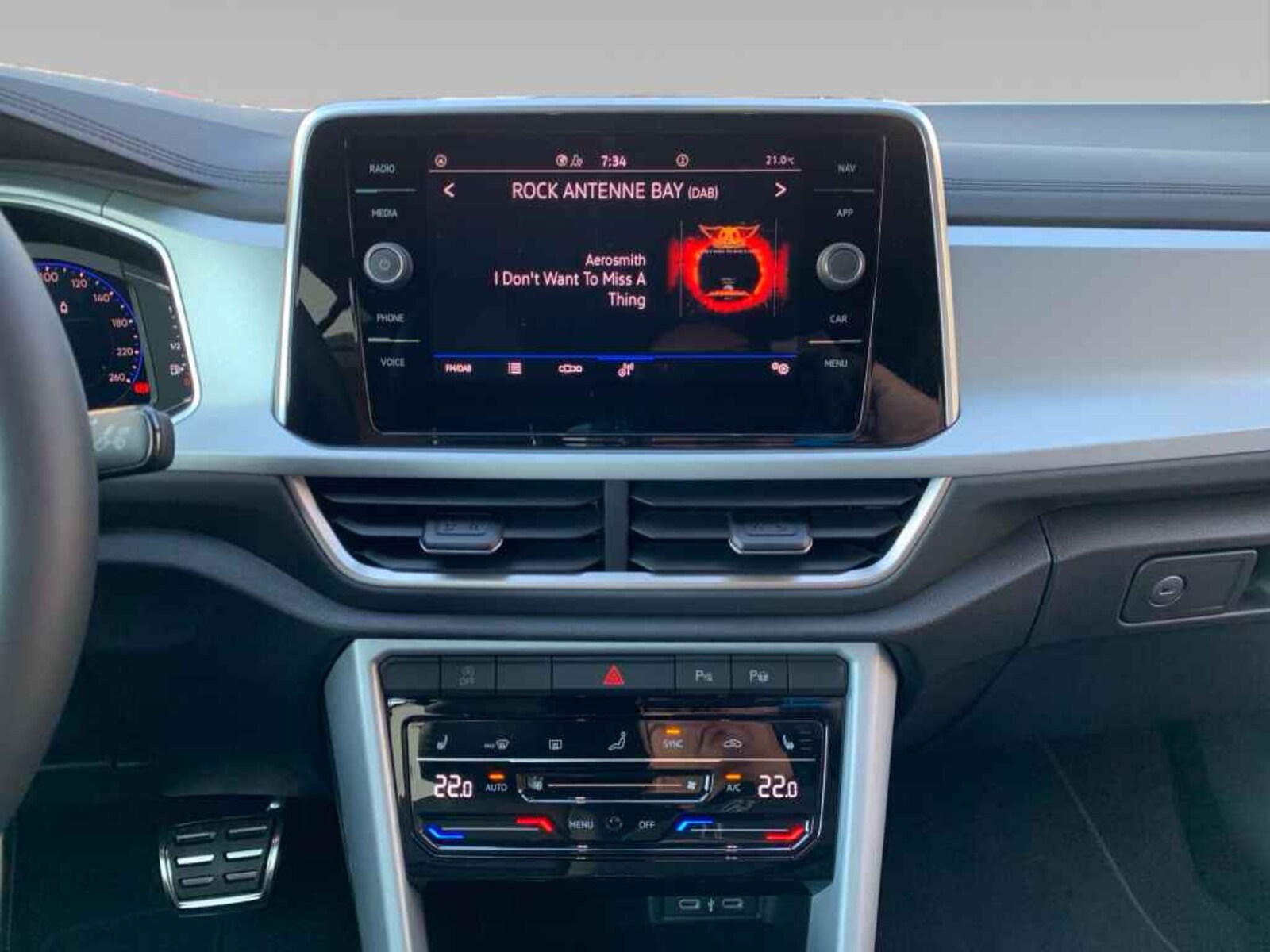 Volkswagen T-Roc Cabriolet – Bild 15