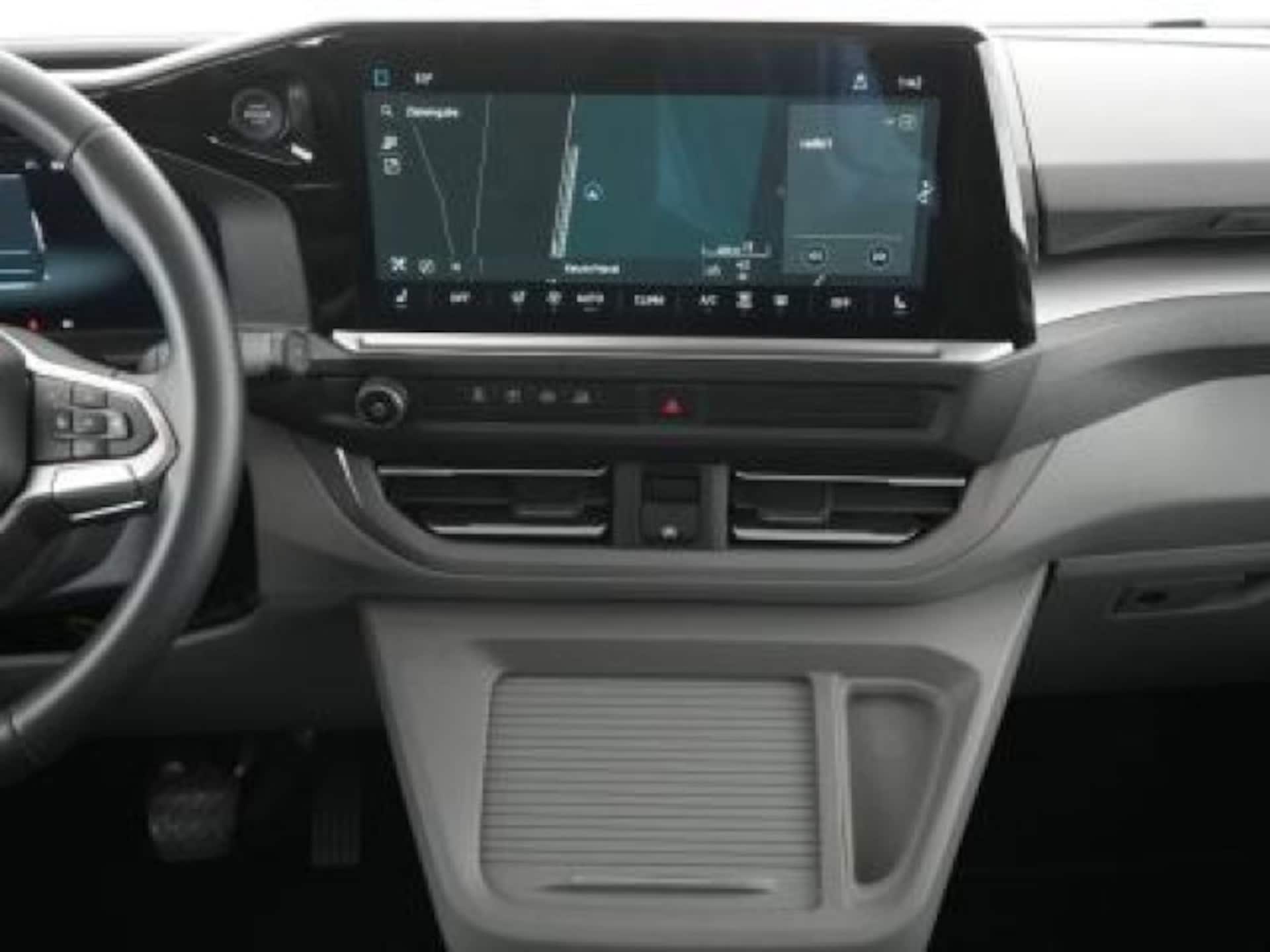 Volkswagen e-Caravelle Life