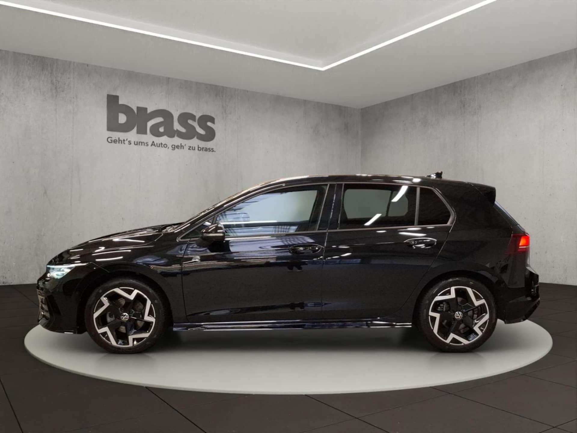 Volkswagen Golf R-Line