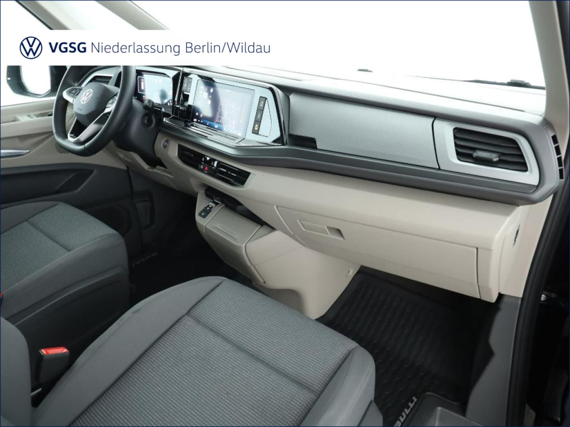 Volkswagen Multivan Basis-Modell