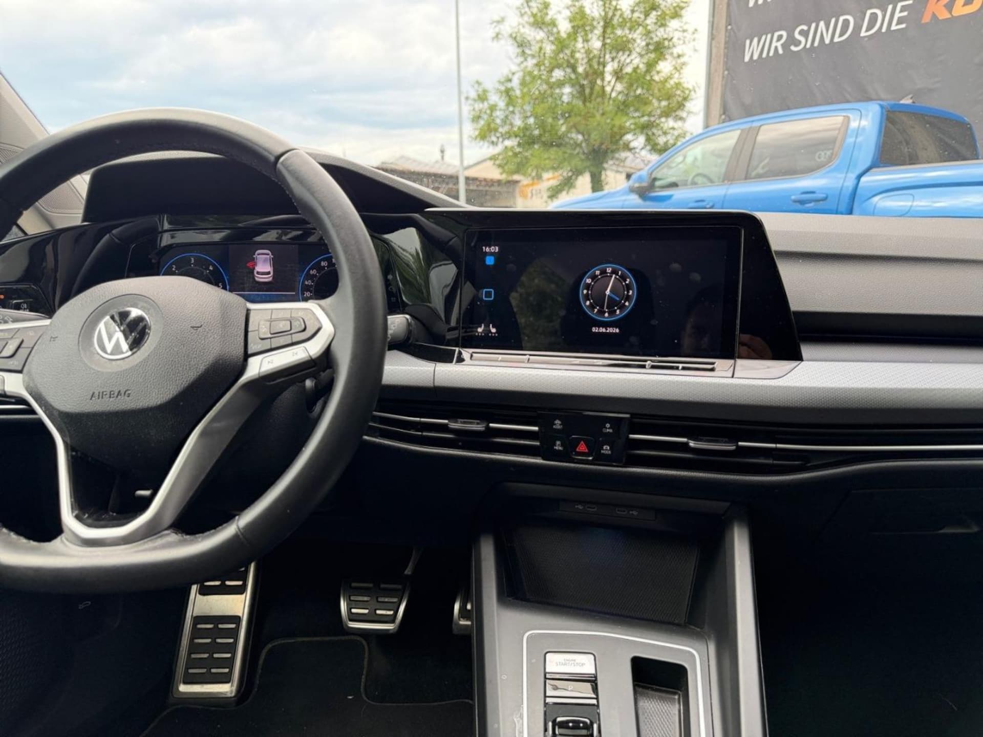 Volkswagen Golf Active