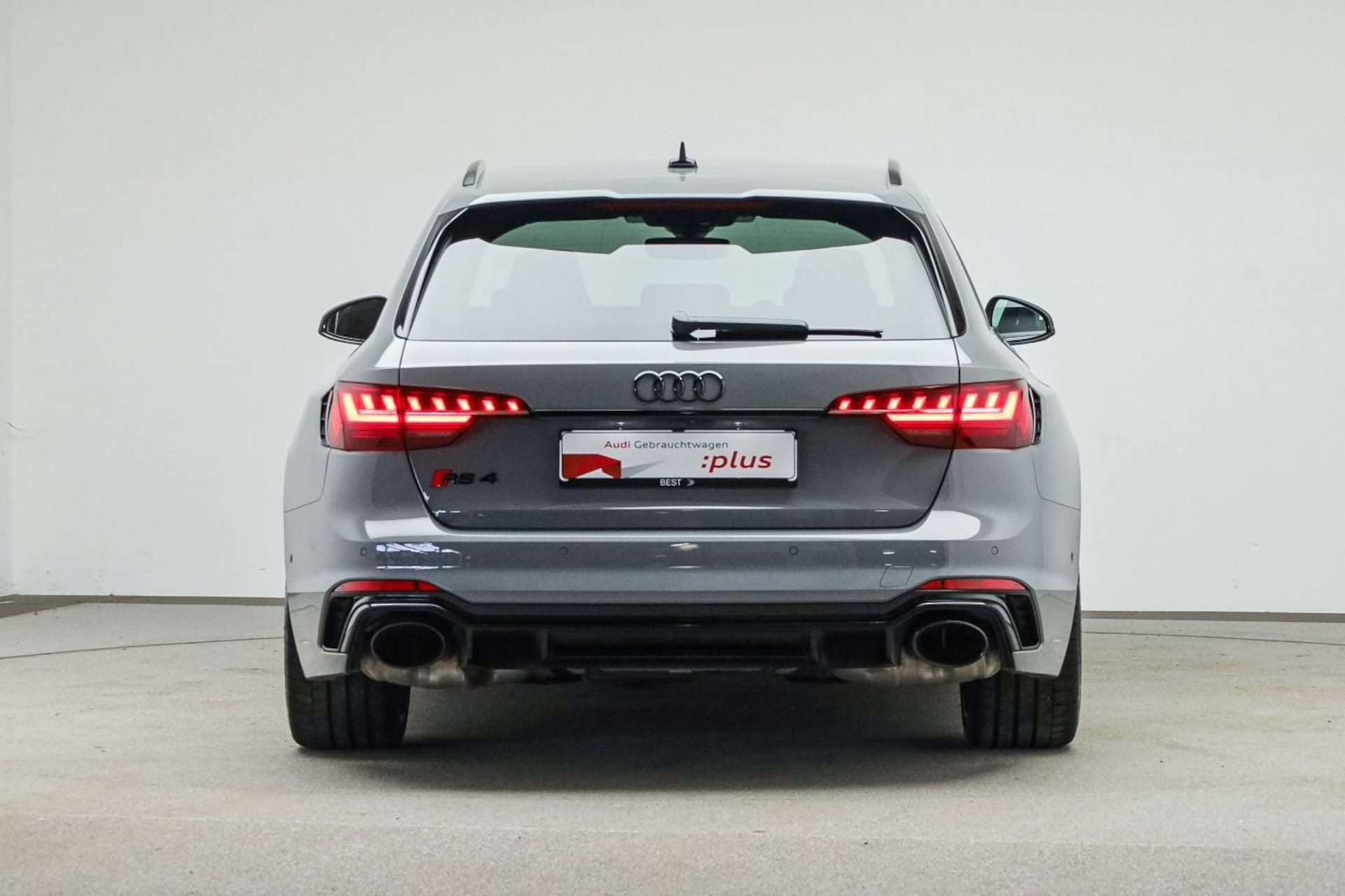 Audi RS 4 Avant