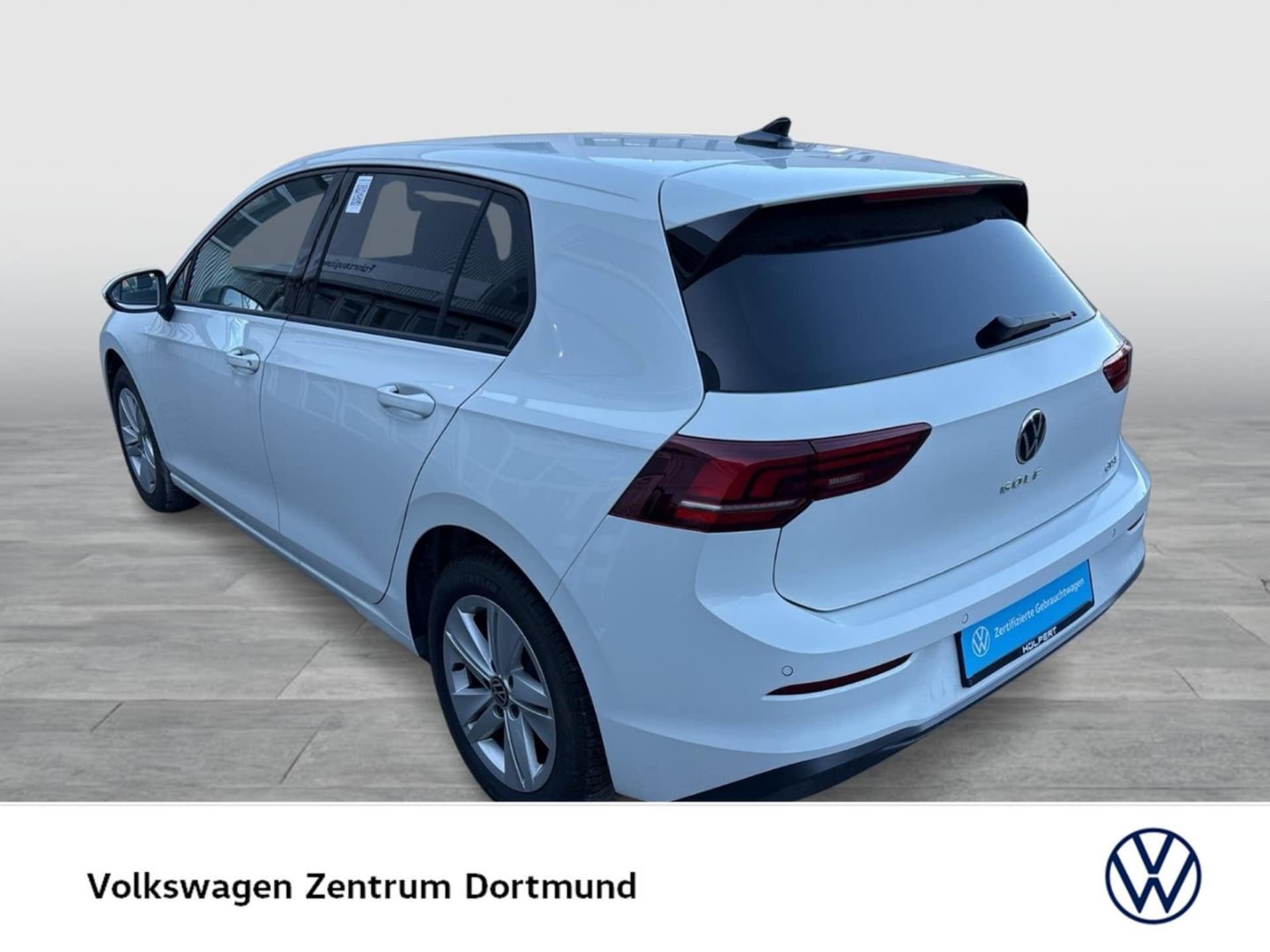 Volkswagen Golf Life