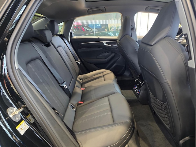 2026 Audi A6 Premium Plus - Photo 30